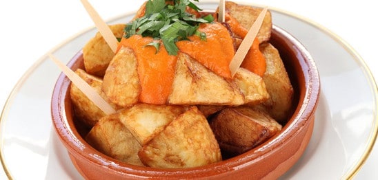 spanische-patatas-bravas-tapas