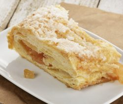 Aprikosenstrudel