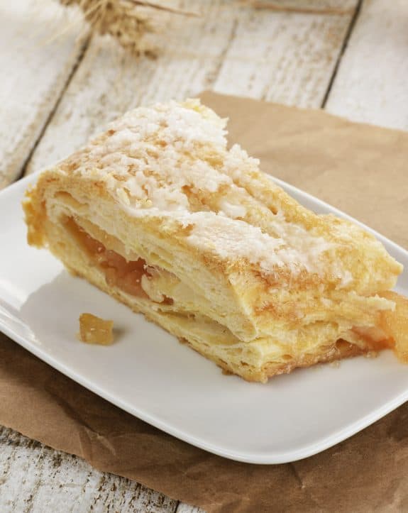 Aprikosenstrudel