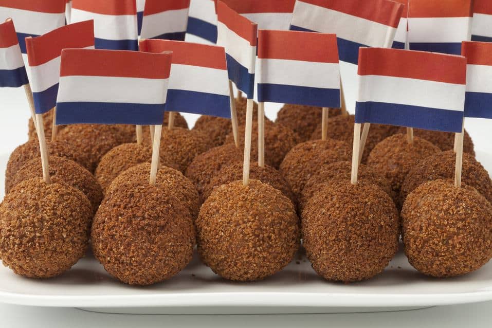 Leckere Bitterballen - der holländische Fastfood-Klassiker