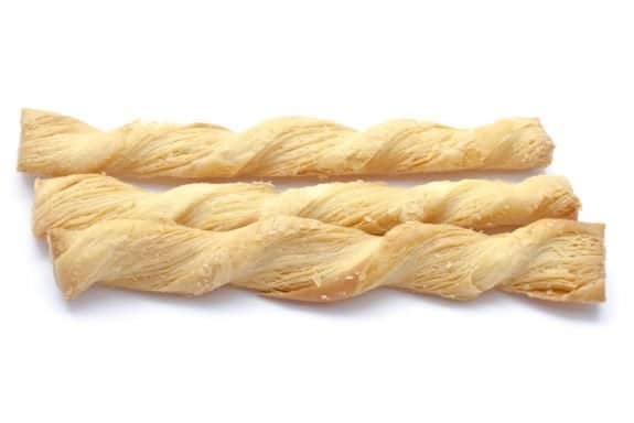 Klassische italienische Brotstangen (besonders lecker mit Pesto)
