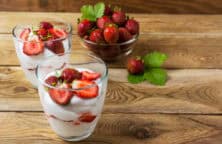 Rote Grütze Mascarpone Becher