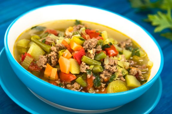 Mitternachtssuppe mit Hackfleisch