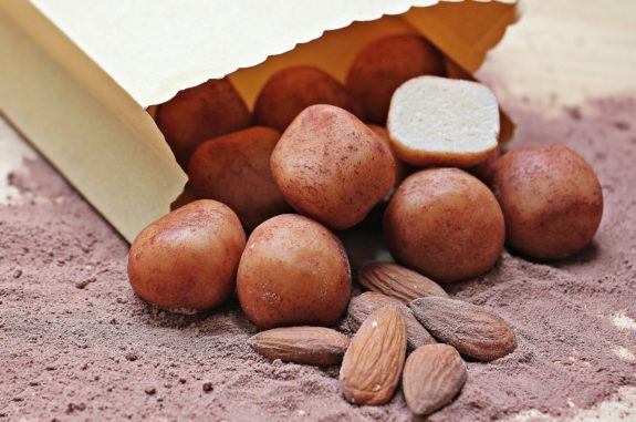 marzipan-potatoes-1731189_1920