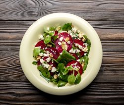 Rote-Bete-Salat mit Feta
