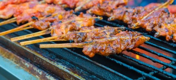 Saté-Spieße mit Erdnuss Sauce Rezept